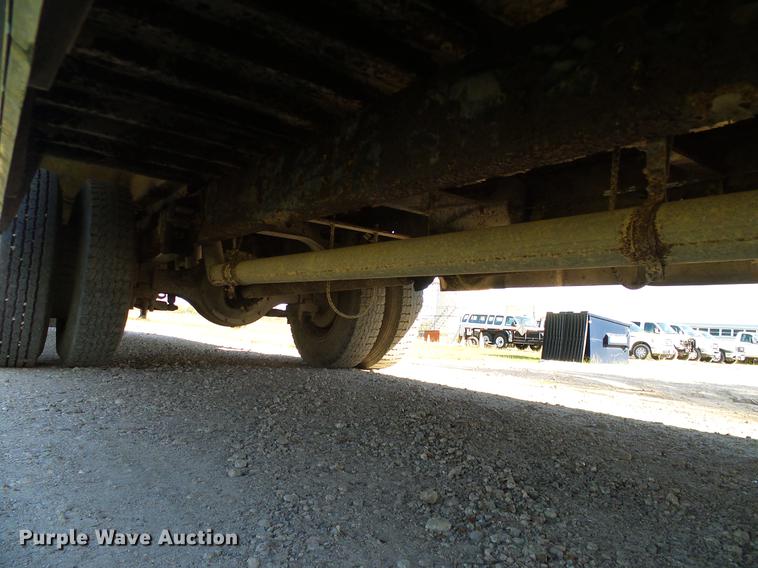 image for item DC7971 1995 International 3800 Blue Bird school bus