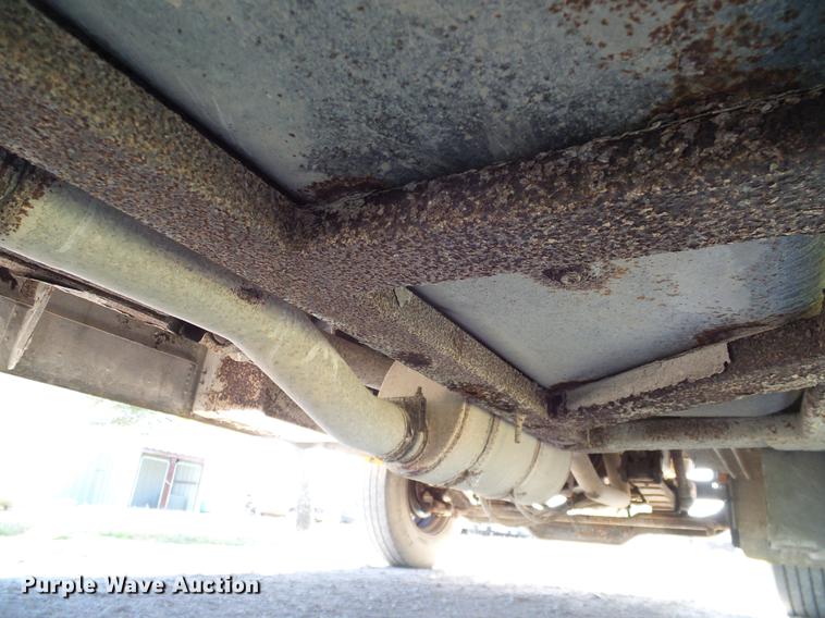 image for item DC7971 1995 International 3800 Blue Bird school bus