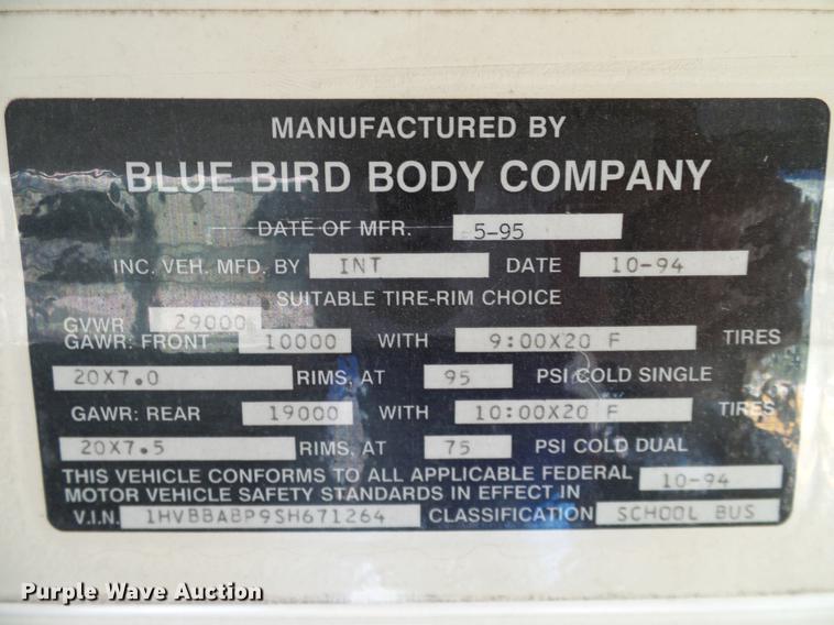 image for item DC7971 1995 International 3800 Blue Bird school bus