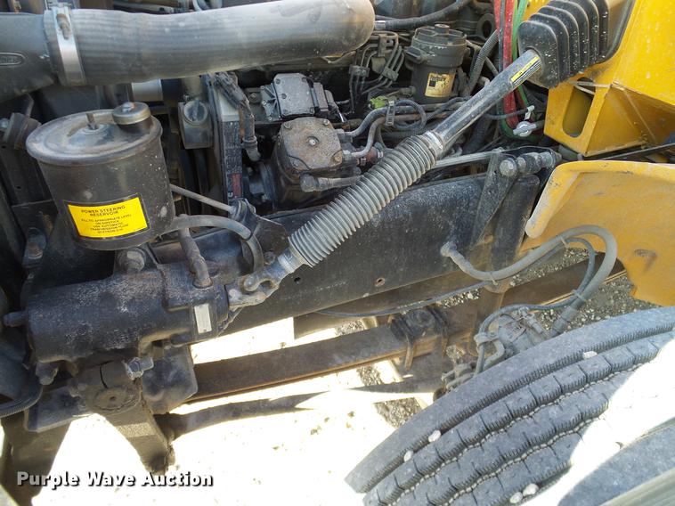 image for item DC7972 1998 Freightliner FS65 Blue Bird school bus