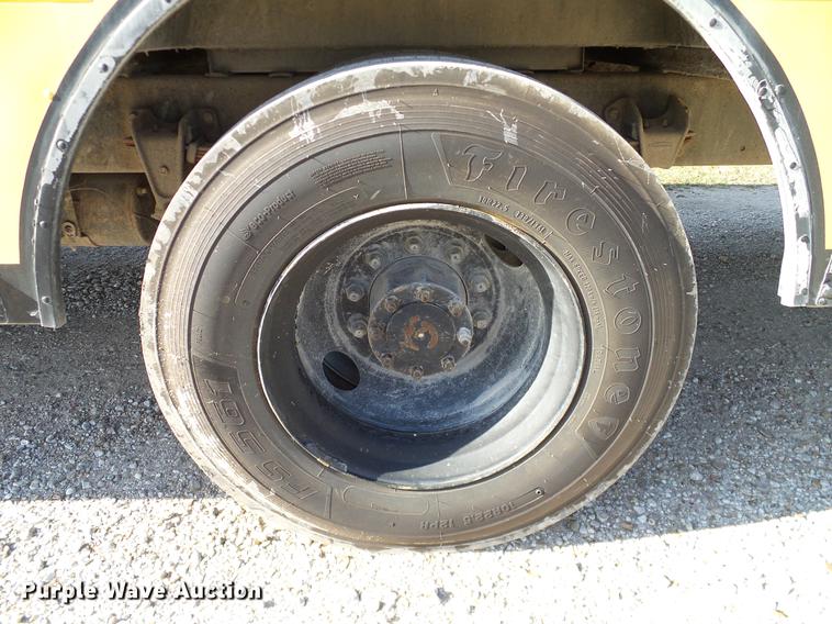 image for item DC7972 1998 Freightliner FS65 Blue Bird school bus