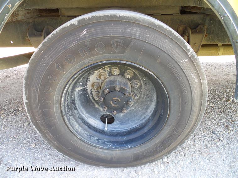 image for item DC7972 1998 Freightliner FS65 Blue Bird school bus