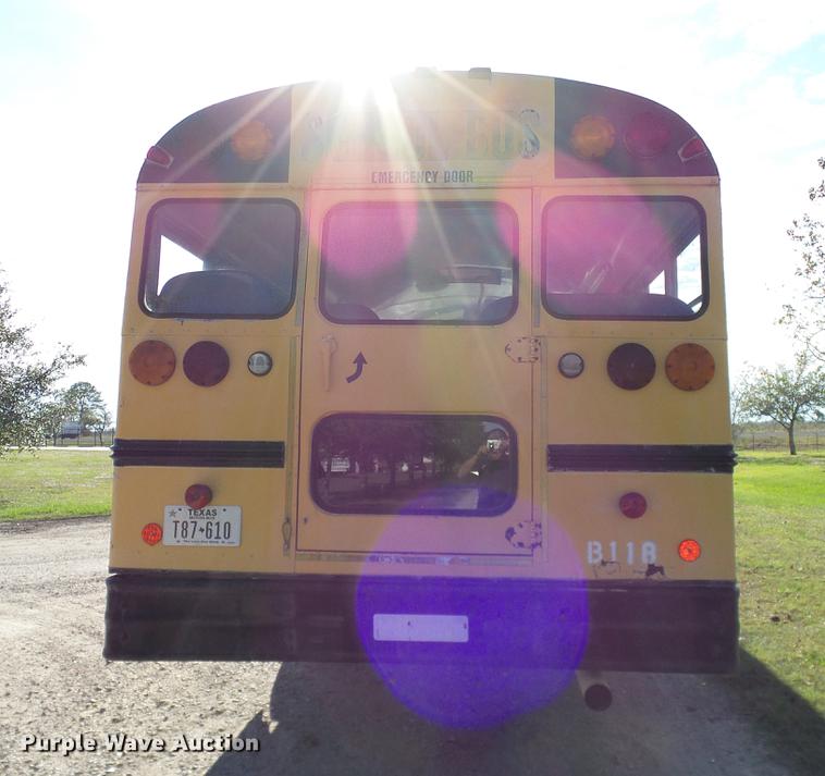 image for item DC7973 1998 International 3800 Carpenter school bus