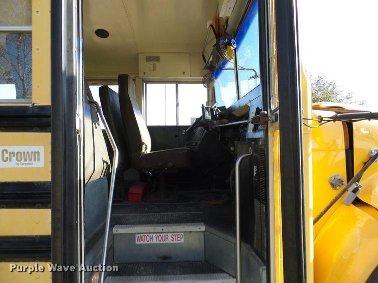 image for item DC7973 1998 International 3800 Carpenter school bus