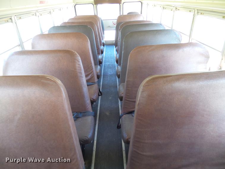 image for item DC7973 1998 International 3800 Carpenter school bus