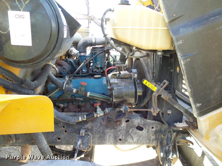 image for item DC7973 1998 International 3800 Carpenter school bus