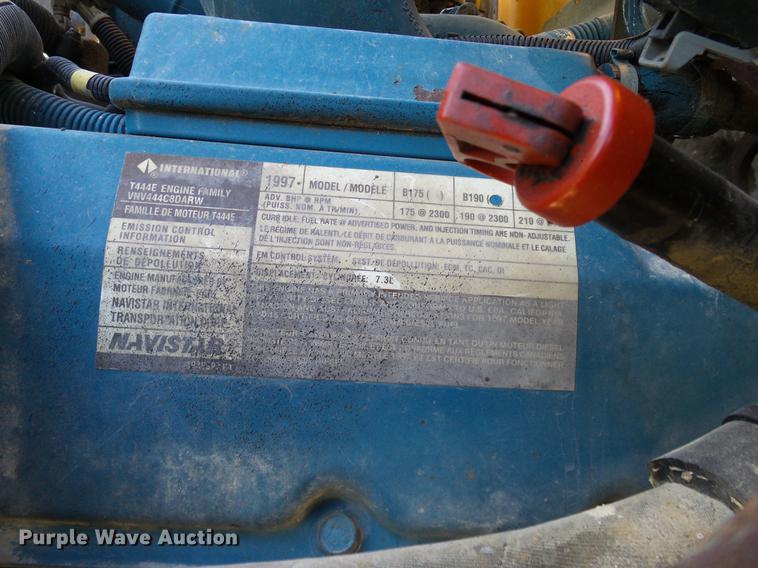 image for item DC7973 1998 International 3800 Carpenter school bus