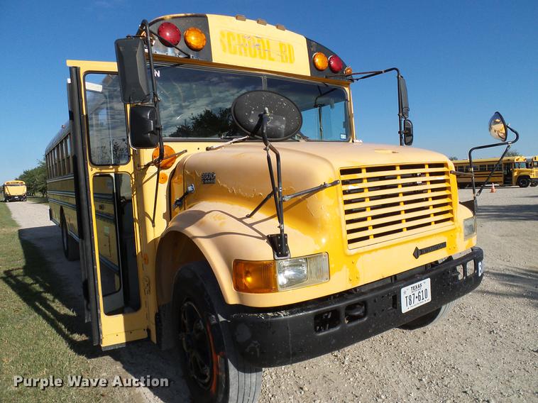 image for item DC7973 1998 International 3800 Carpenter school bus