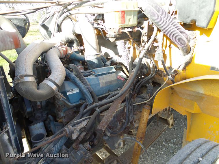 image for item DC7974 1997 International 3800 Thomas school bus