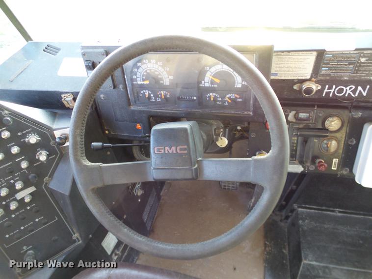 image for item DC7975 1996 GMC Blue Bird school bus