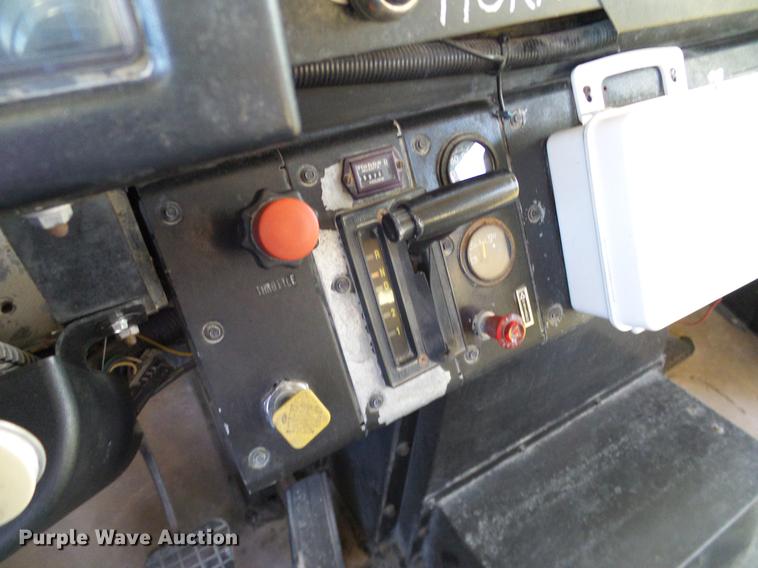 image for item DC7975 1996 GMC Blue Bird school bus