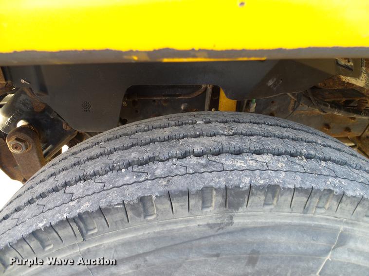 image for item DC7975 1996 GMC Blue Bird school bus