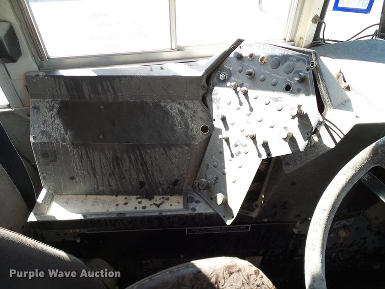 image for item DC7977 1998 Freightliner FS65 Blue Bird school bus