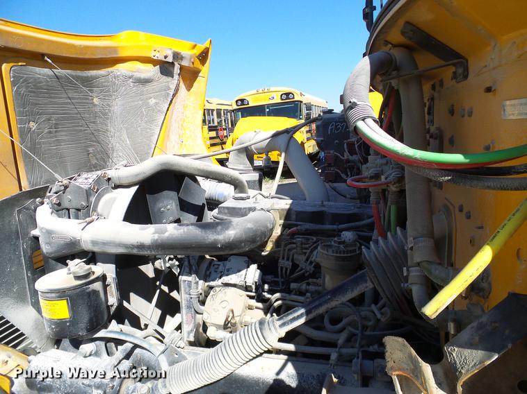 image for item DC7977 1998 Freightliner FS65 Blue Bird school bus