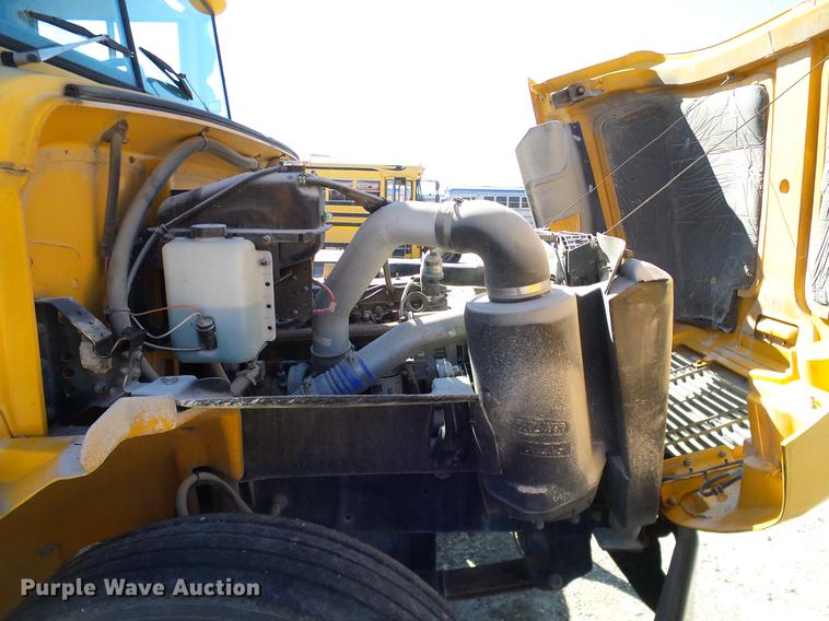 image for item DC7977 1998 Freightliner FS65 Blue Bird school bus