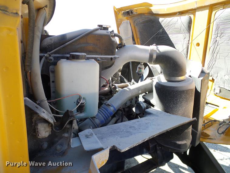 image for item DC7977 1998 Freightliner FS65 Blue Bird school bus