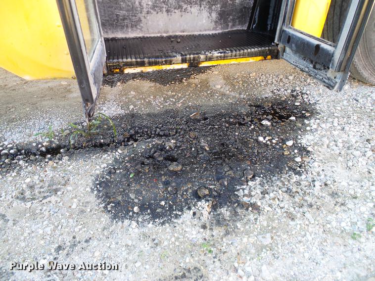 image for item DC7977 1998 Freightliner FS65 Blue Bird school bus