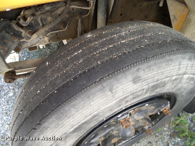 image for item DC7978 1997 Chevrolet Blue Bird school bus