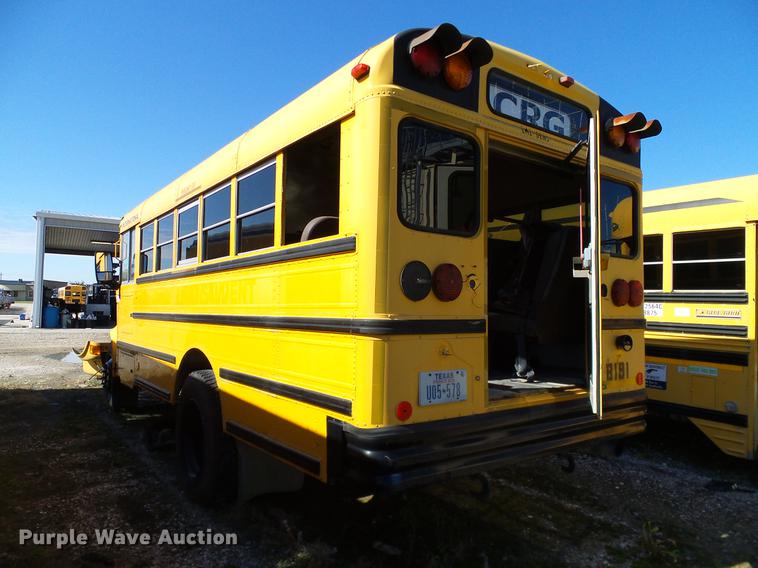 image for item DC7979 2001 International American Transport Corp. school bus