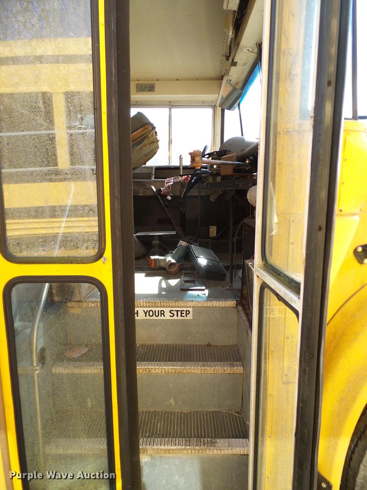 image for item DC7979 2001 International American Transport Corp. school bus