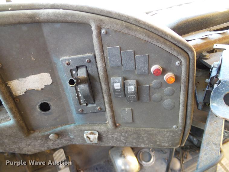 image for item DC7979 2001 International American Transport Corp. school bus