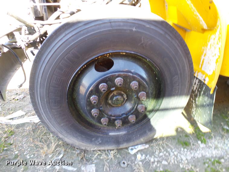 image for item DC7979 2001 International American Transport Corp. school bus