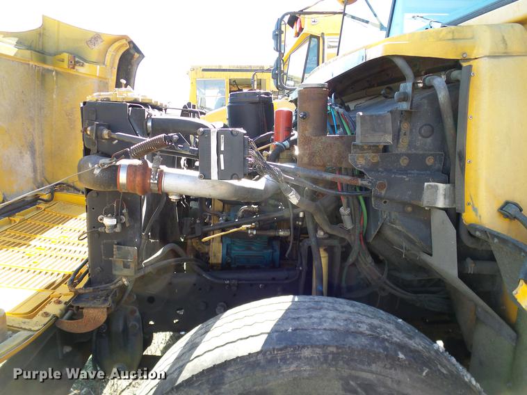 image for item DC7980 1999 GMC Blue Bird bus