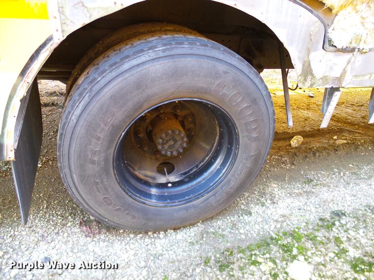 image for item DC7980 1999 GMC Blue Bird bus