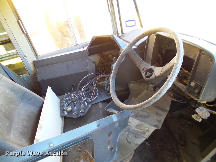 image for item DC7981 1998 Freightliner FS65 Blue Bird school bus