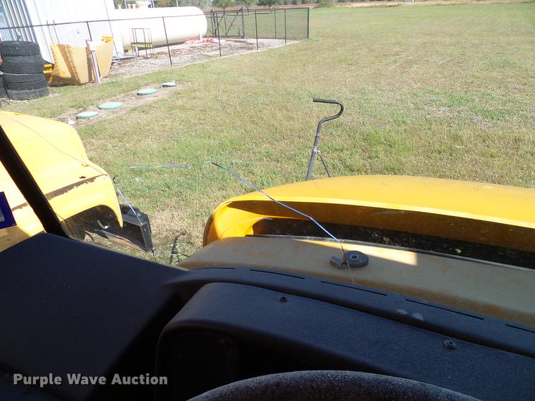 image for item DC7981 1998 Freightliner FS65 Blue Bird school bus