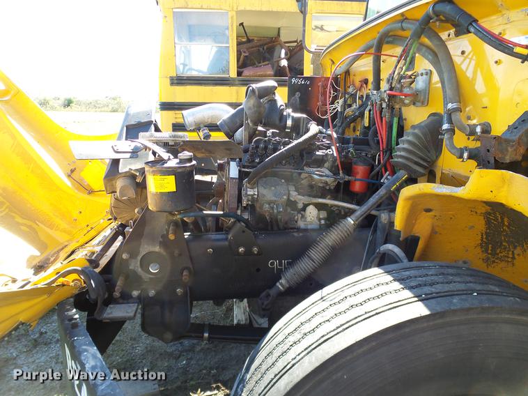 image for item DC7981 1998 Freightliner FS65 Blue Bird school bus