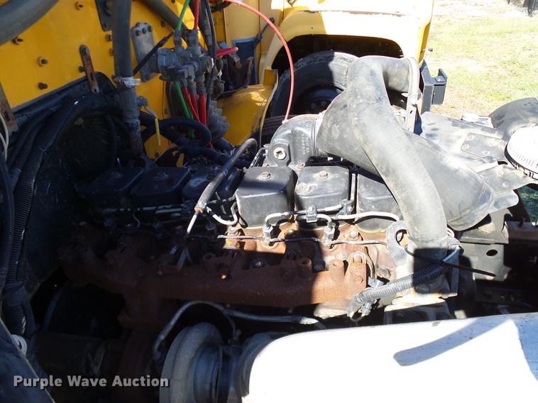 image for item DC7981 1998 Freightliner FS65 Blue Bird school bus