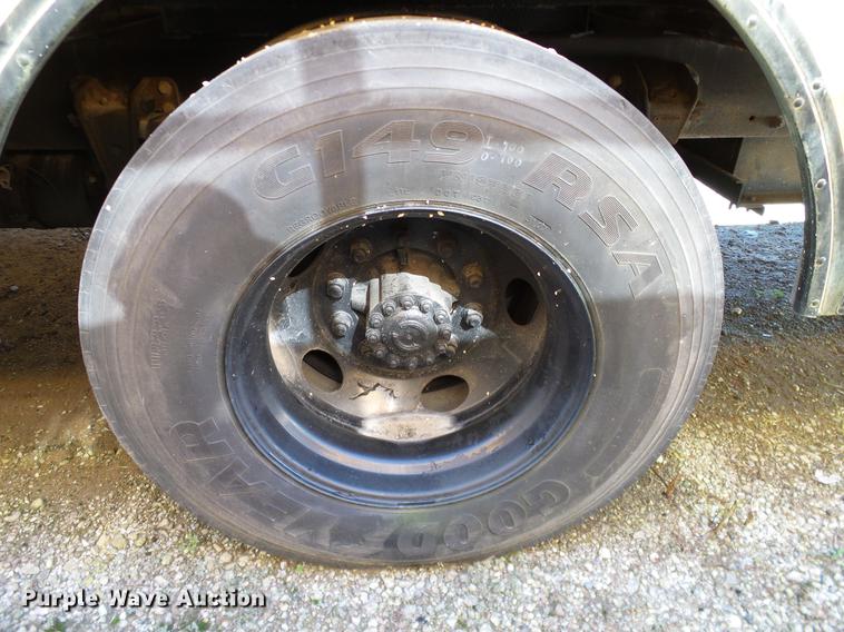 image for item DC7981 1998 Freightliner FS65 Blue Bird school bus