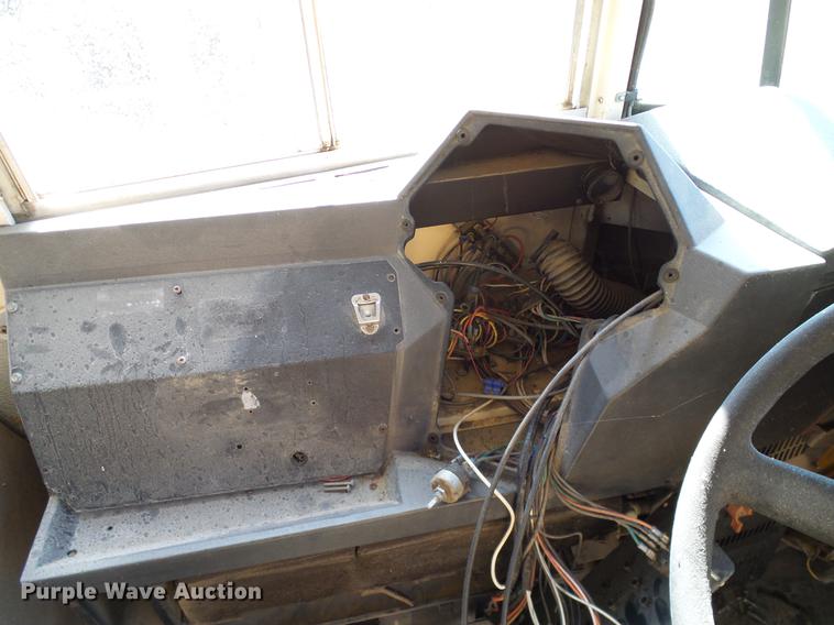 image for item DC7982 1998 Freightliner FS65 Blue Bird school bus