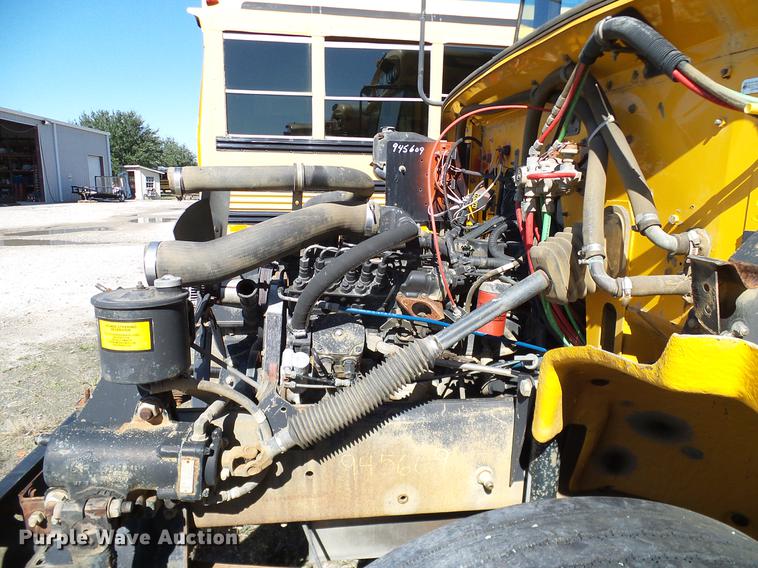 image for item DC7982 1998 Freightliner FS65 Blue Bird school bus