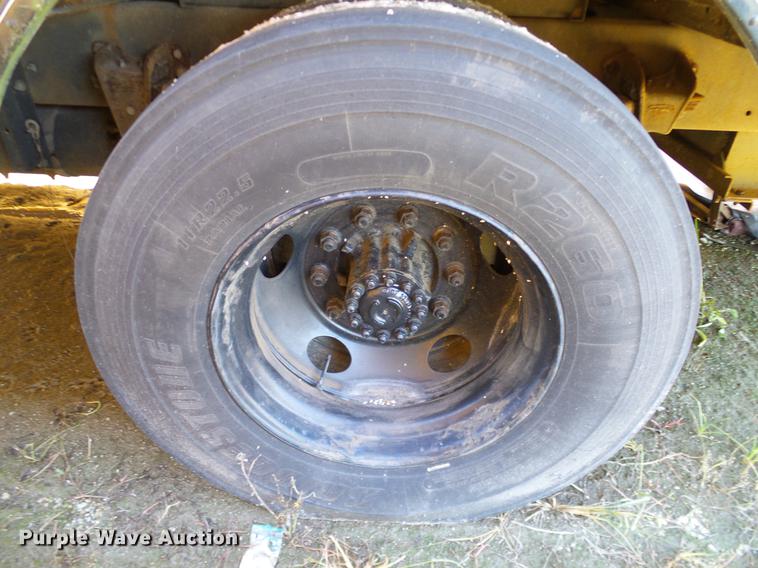 image for item DC7982 1998 Freightliner FS65 Blue Bird school bus