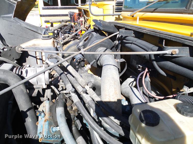 image for item DC7983 1999 International 3800 school bus