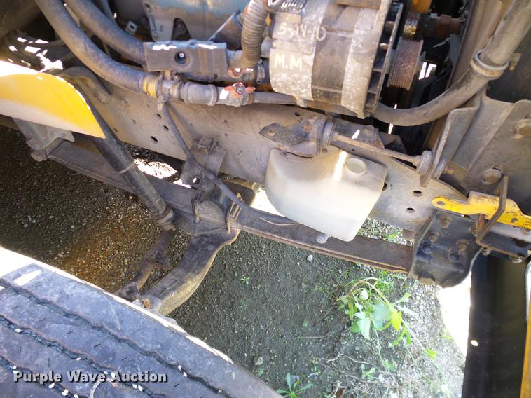 image for item DC7983 1999 International 3800 school bus