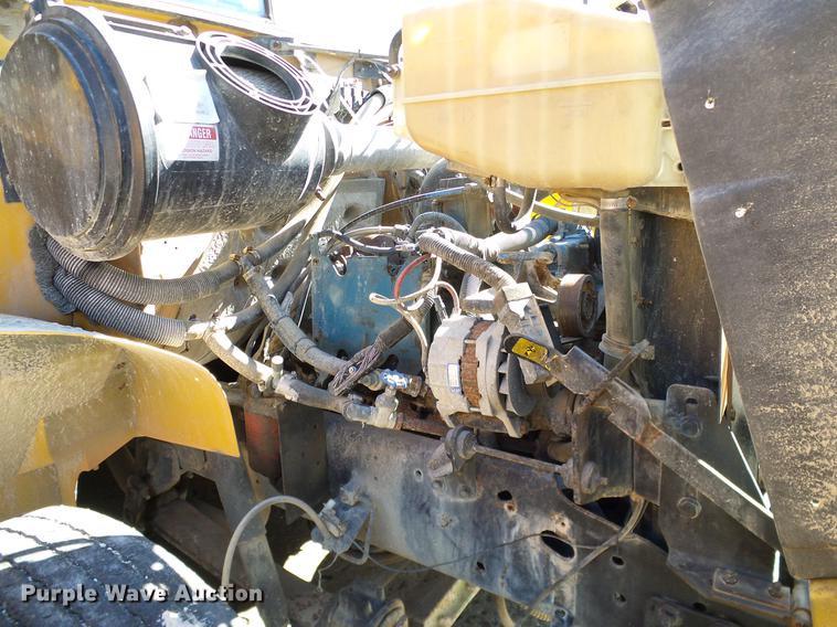 image for item DC7984 1998 International 3800 Thomas school bus