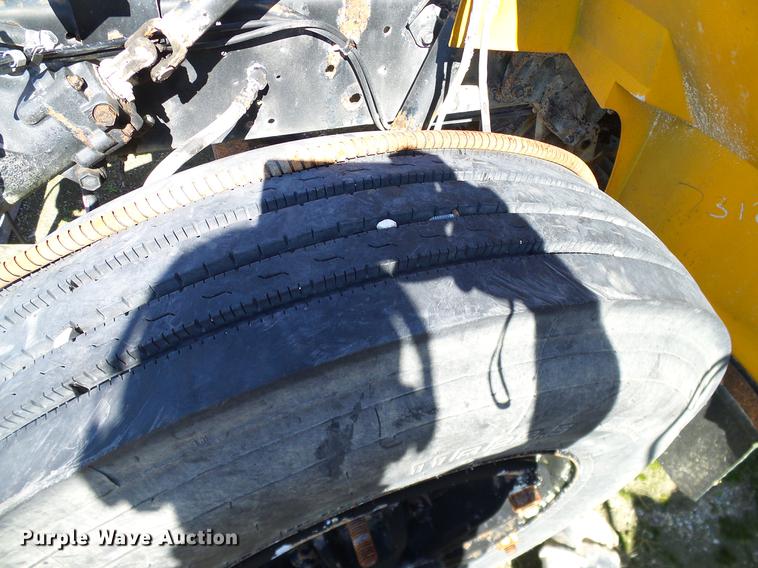 image for item DC7985 1997 International 3800 Blue Bird school bus