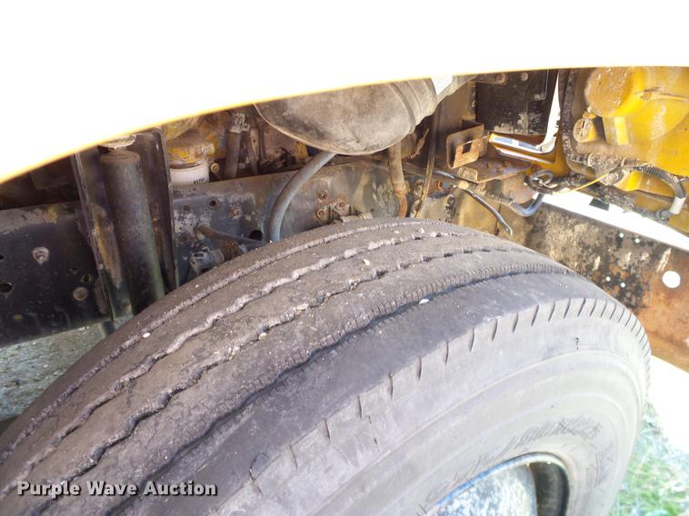 image for item DC7986 1997 GMC Blue Bird school bus