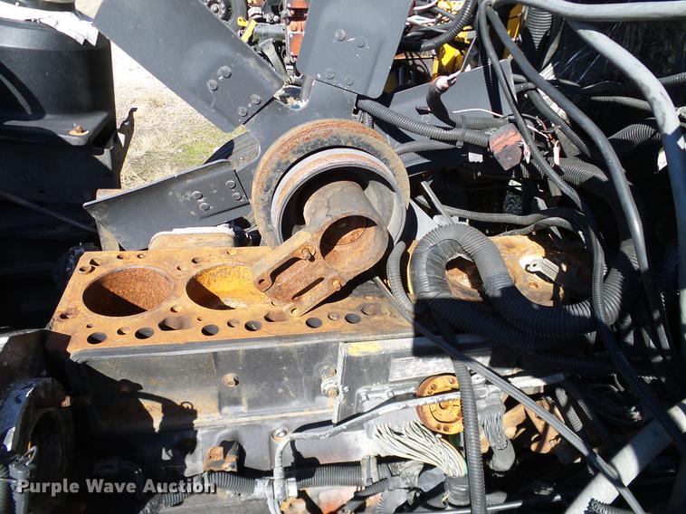 image for item DC7988 2001 Freightliner FS65 Blue Bird school bus