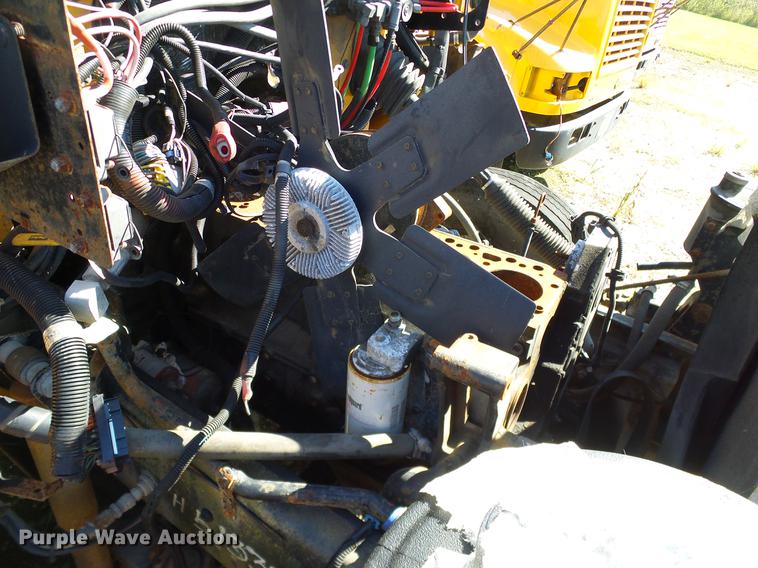 image for item DC7988 2001 Freightliner FS65 Blue Bird school bus