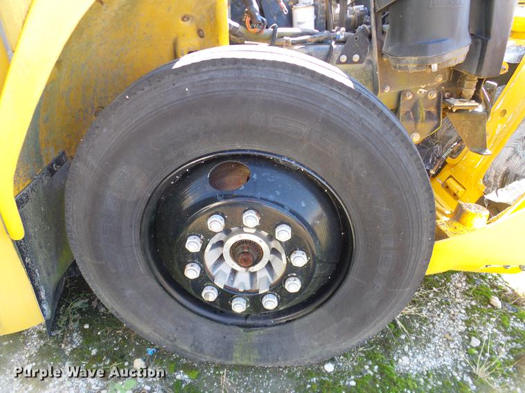 image for item DC7988 2001 Freightliner FS65 Blue Bird school bus