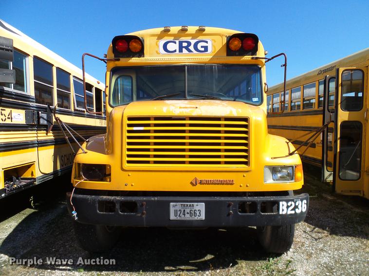 image for item DC7989 1990 International 3700 American Bus Corp. school bus