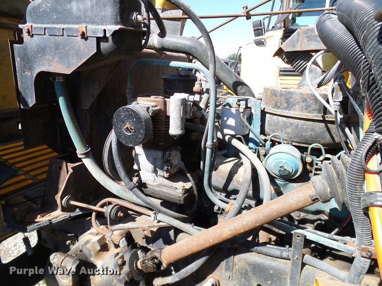 image for item DC7989 1990 International 3700 American Bus Corp. school bus