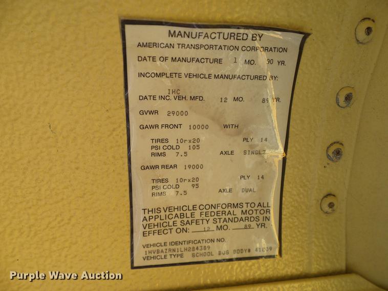 image for item DC7989 1990 International 3700 American Bus Corp. school bus