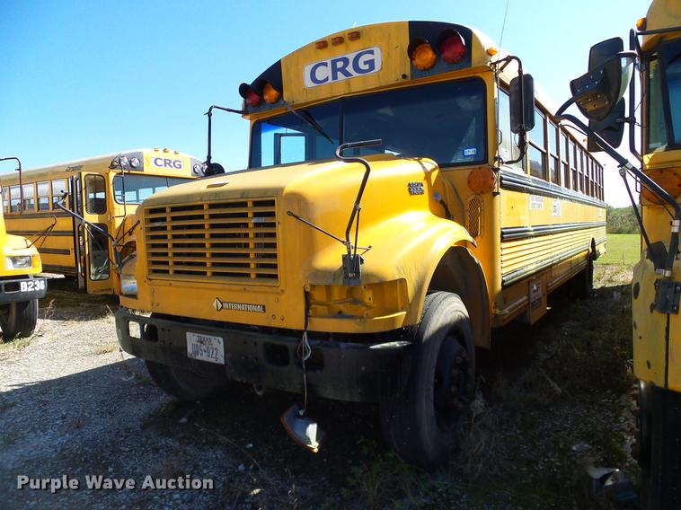 image for item DC7991 1998 International 3800 Thomas school bus