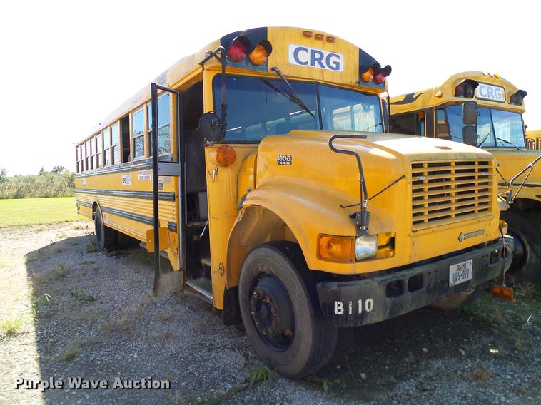 image for item DC7991 1998 International 3800 Thomas school bus
