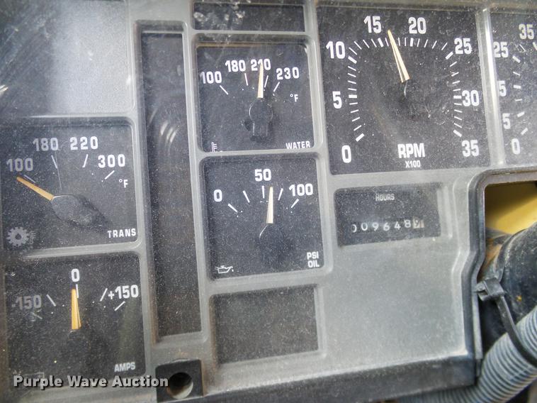 image for item DC7991 1998 International 3800 Thomas school bus